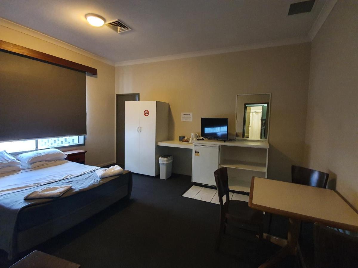 Hotel Allen تاونسفيل المظهر الخارجي الصورة